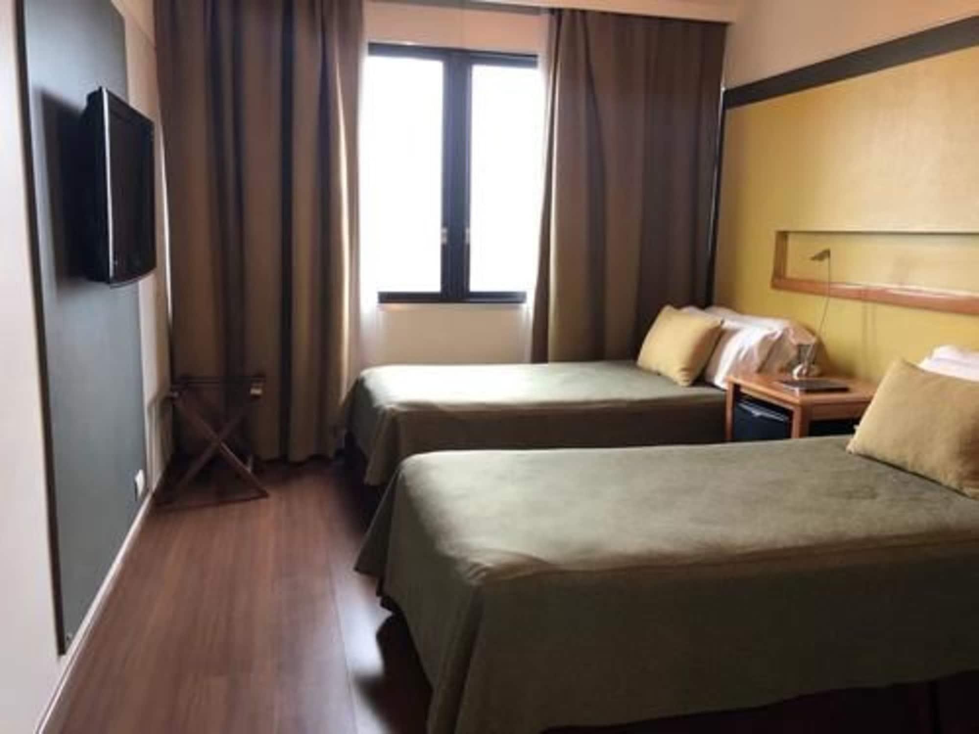 Hotel Raices Aconcagua เมนโดซา ภายนอก รูปภาพ